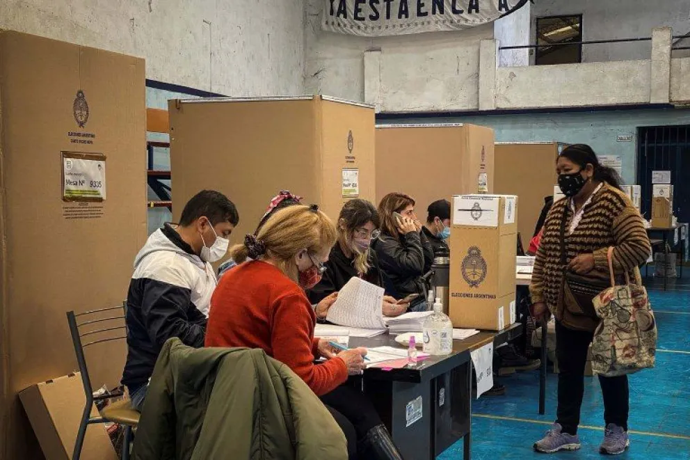 Mendoza: el peronismo retuvo seis de las siete intendencias en juego en elecciones de este domingo