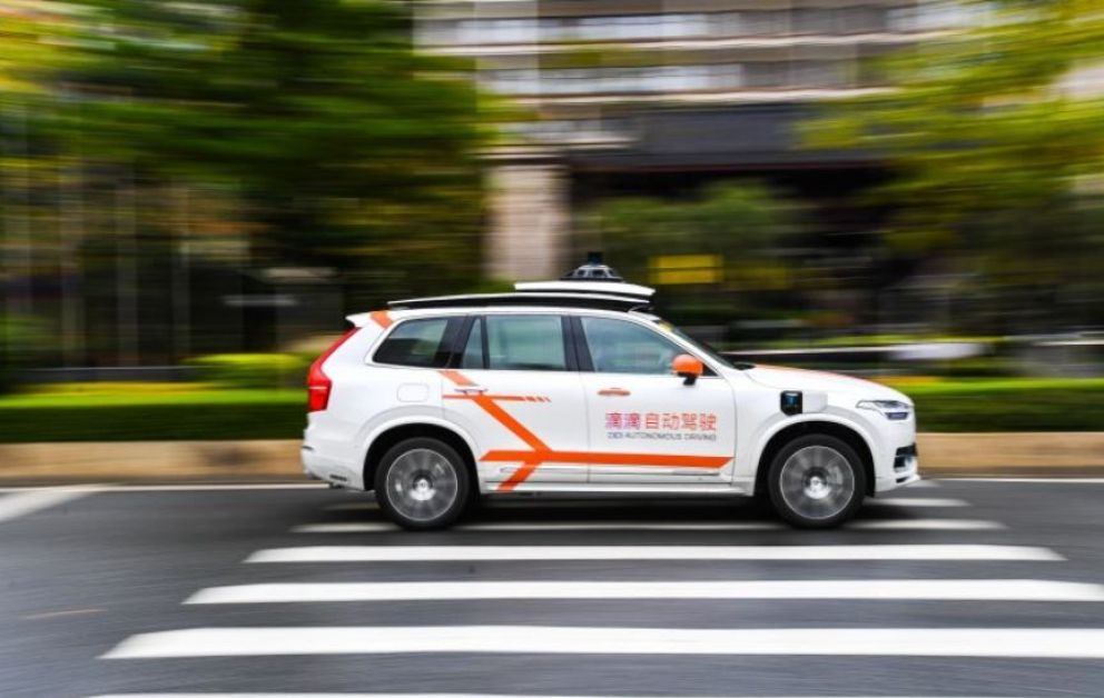 China pone a prueba el servicio de "robotaxis"