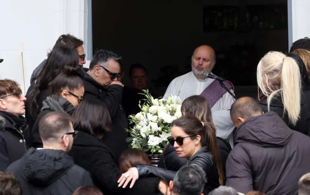 Familiares y amigos dieron el último adiós a Silvina Luna