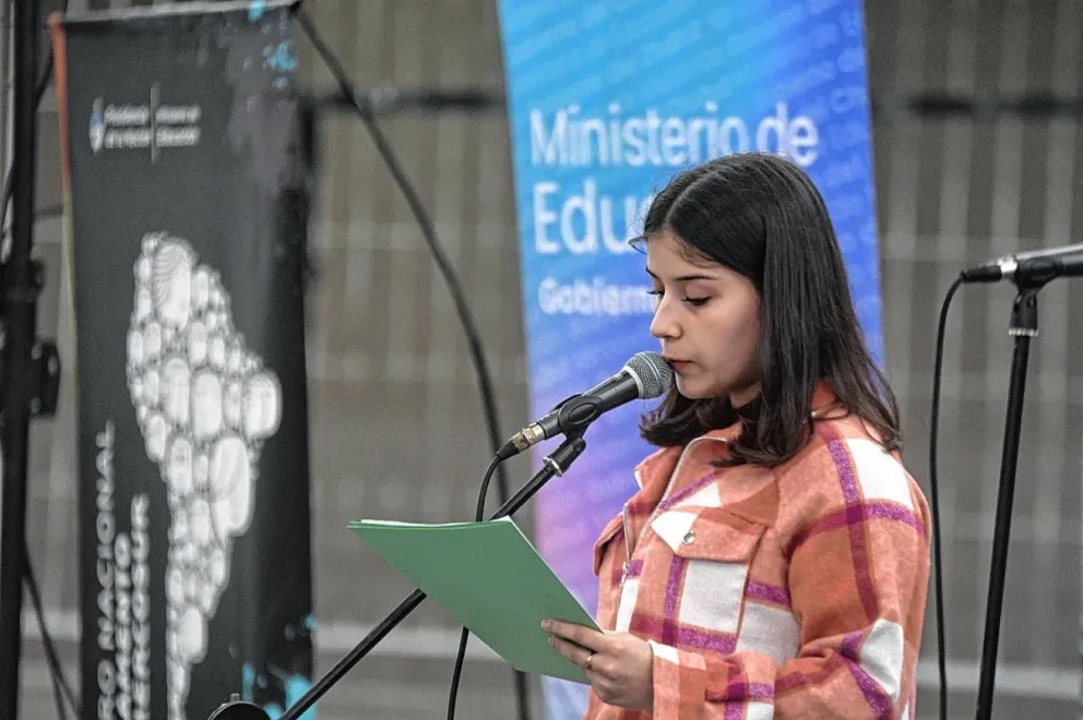Cerca de 40 escuelas chubutenses participan en Rawson del Encuentro Provincial de Parlamento Juvenil