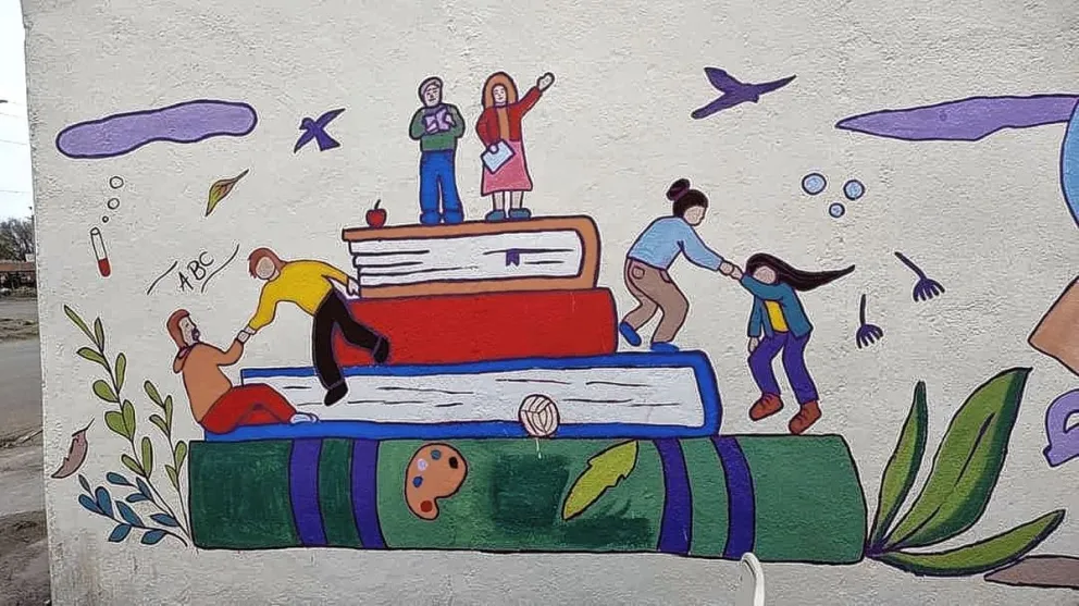 Mural por la reivindicación de la educación en el Proyecto Arte Público