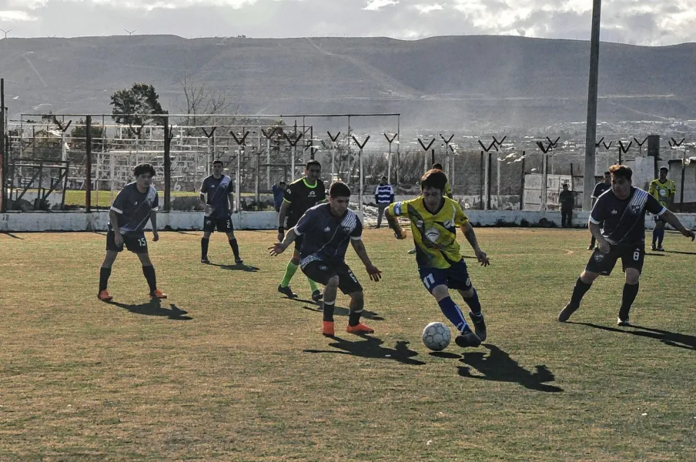 Ganó Oeste y pelea por el tercer lugar