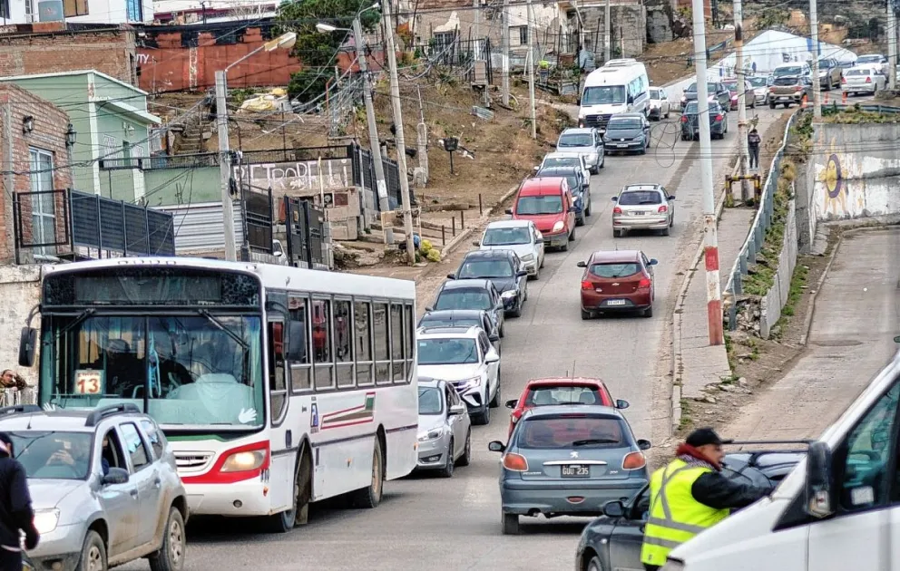 Solicitan la aplicación del horario corrido o reducción horaria para trabajadores que viajan desde zona norte