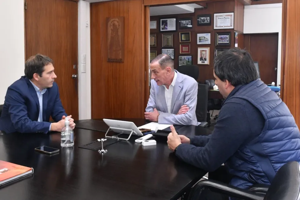 Luque: “Junto con Vialidad Nacional vamos a poner la ruta en funcionamiento antes de lo pensado”