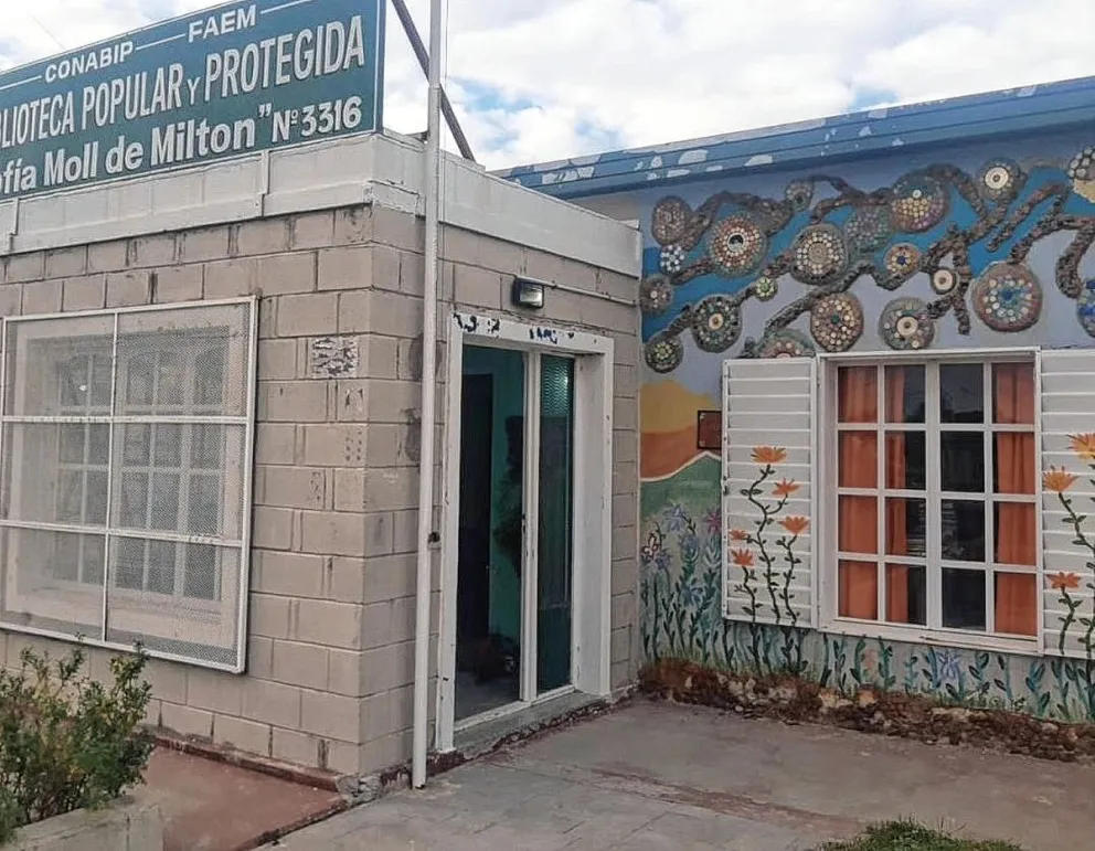 Una biblioteca popular podría cerrar talleres porque la comunidad no se compromete a asistir