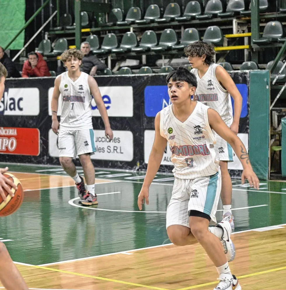 Gimnasia comienza a buscar el pase a la final
