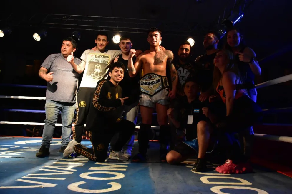 Kickboxing: Luciano García brilló en la IV “Guerra del Leones”