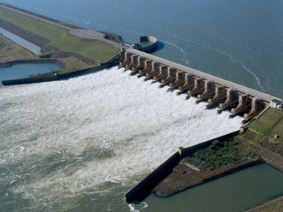 Paraguay tomó el 100% de la energía de Yacyretá y aumenta la tensión con la Argentina