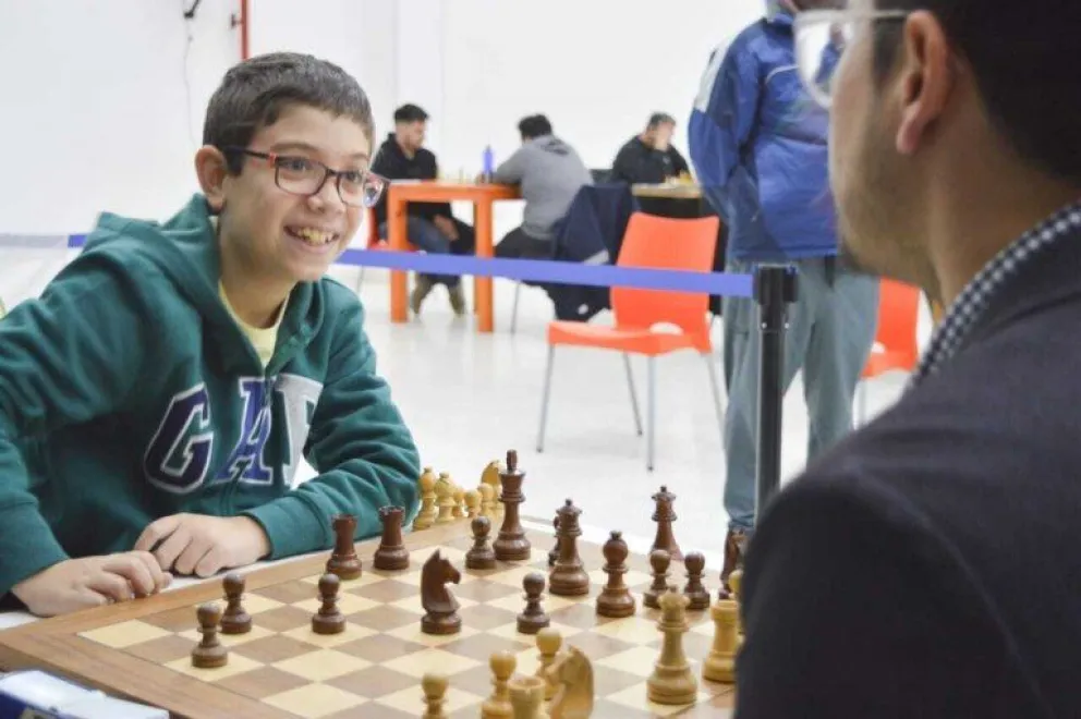 Faustino Oro, el ajedrecista de 9 años que consiguió su primera norma de Maestro Internacional