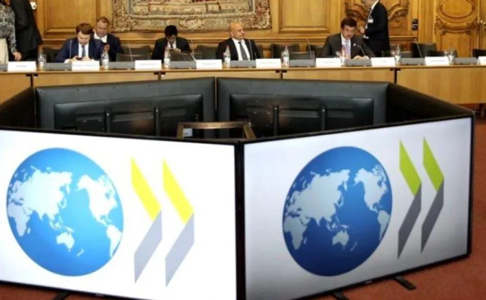 La OCDE estimó que la Argentina será el país con mayor recesión e inflación de todo el G20