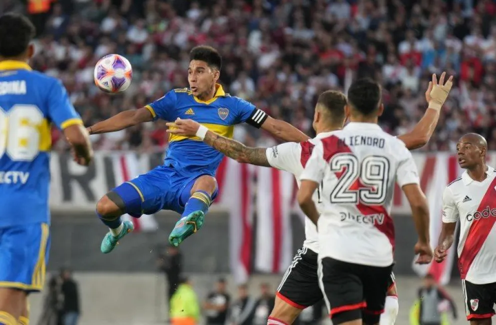 Se confirmaron los días y horarios de los clásicos: Boca - River jugarán el domingo