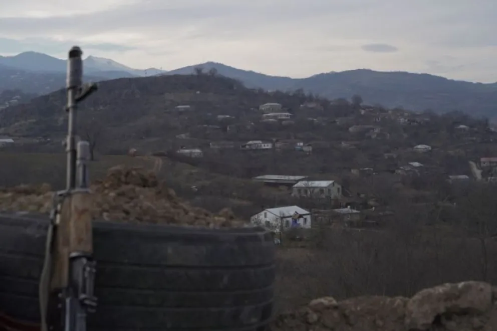 Azerbaiyán lanzó "actividades antiterroristas" en Karabaj para desarmar grupos armenios