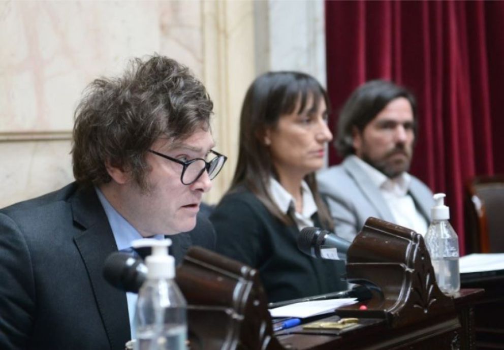 Milei criticó a JxC en el debate de Ganancias: "Ya les votaron el Presupuesto, la Ley de Góndolas, la Ley de Alquileres"