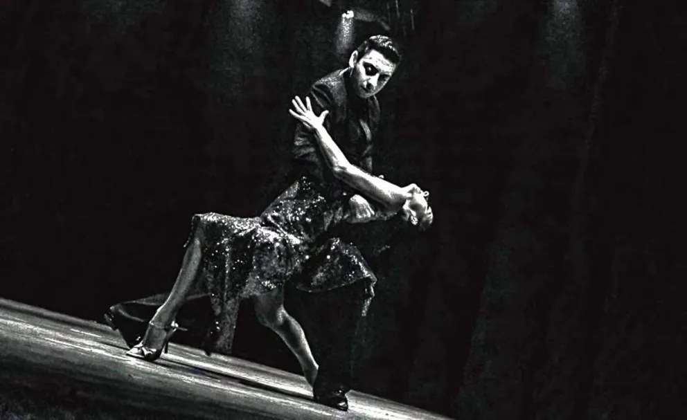 Tatiana Cherey y Pablo Gómez bailarán junto a la Orquesta Enriqueta Lucero de Trelew