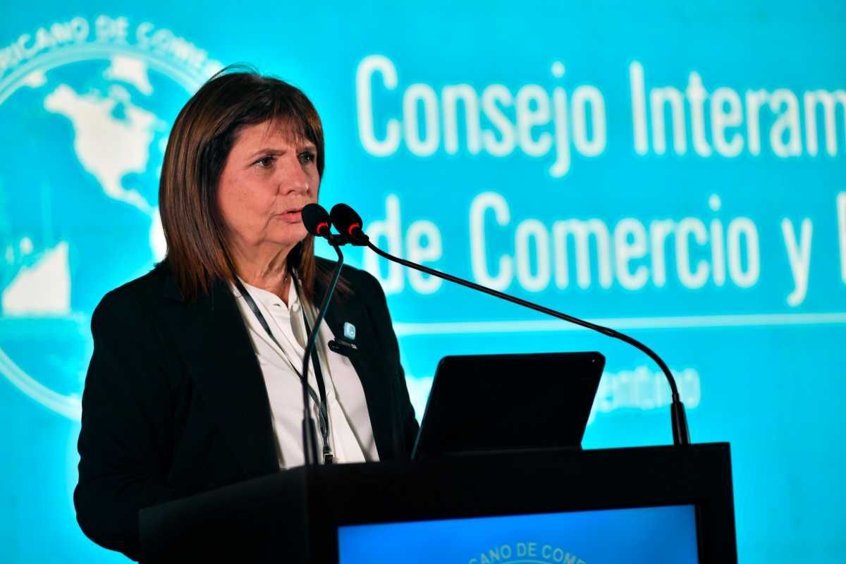 Bullrich cruzó a Massa por Ganancias y deslizó una crítica a Milei: "No somos aventureros"