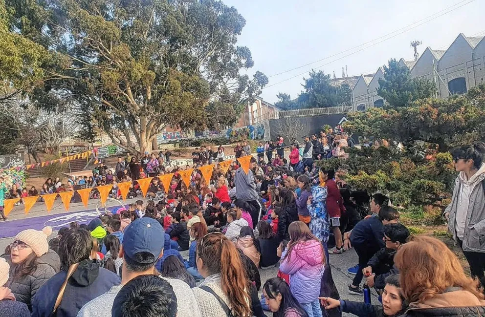 Barrio Mosconi comienza a celebrar su aniversario con una gran tarde de juegos