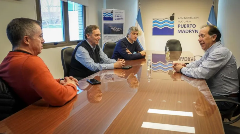 Avanzan las gestiones para fortalecer a la Patagonia como destino del Turismo de Cruceros 