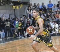 Náutico recibe a Huracán con el liderazgo en juego