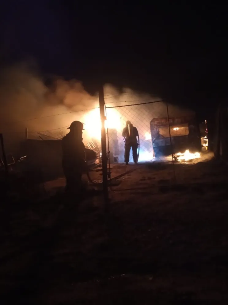 Se incendió una casilla rodante en Bella Vista Norte
