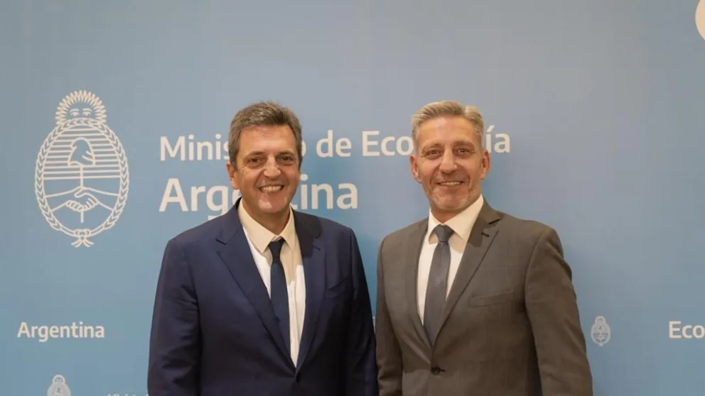 Arcioni celebró las medidas anunciadas por Sergio Massa para el sector petrolero