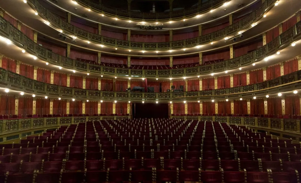 Se publicó el libro por los 25 años  del Instituto Nacional del Teatro