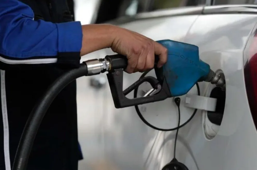 Naftas: advierten sobre un nuevo componente impositivo que impactará en los precios