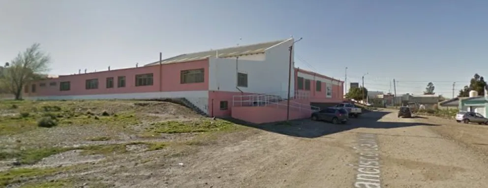 Provincia aclaró la situación de la Escuela N° 7702 después de que un estudiante se haya caído del entretecho