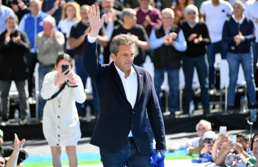 Massa junto a la CGT en el Congreso: “El salario no es ganancia, es remuneración”