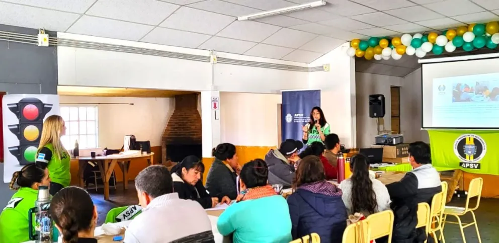 Programa Inclusivo de Alfabetización: Provincia capacitó a operadores de los Centros de Emisión Licencias