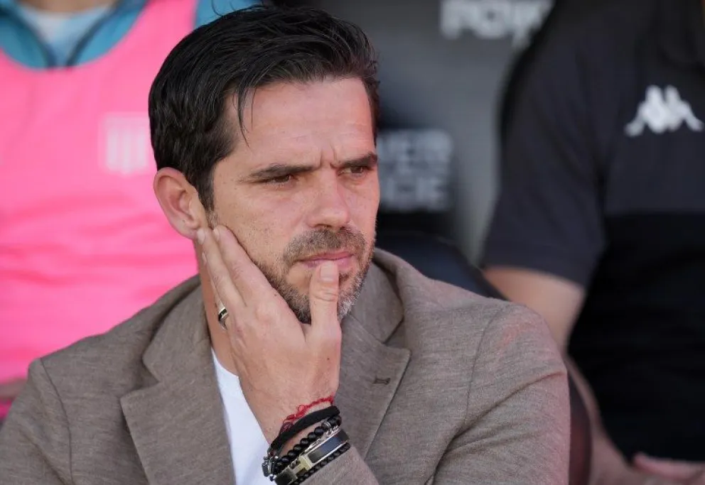 Racing hizo oficial la salida de Fernando Gago tras la derrota en el clásico
