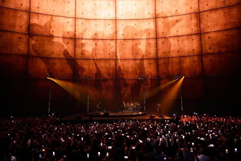 Video: el impresionante show de U2 para inaugurar el Sphere de Las Vegas