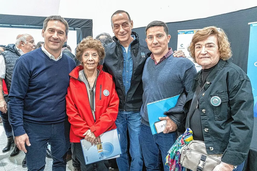 La vecinal General Mosconi reforzó el reclamo en defensa del Chalet Huergo