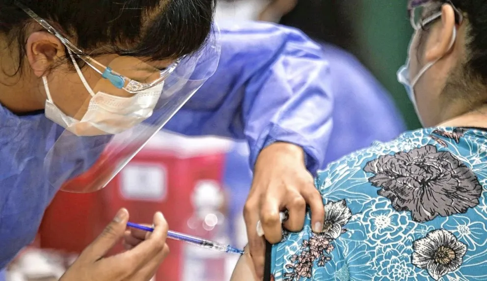 Vacunas Covid-19: Ahora, la OMS dice que con una dosis “es suficiente"