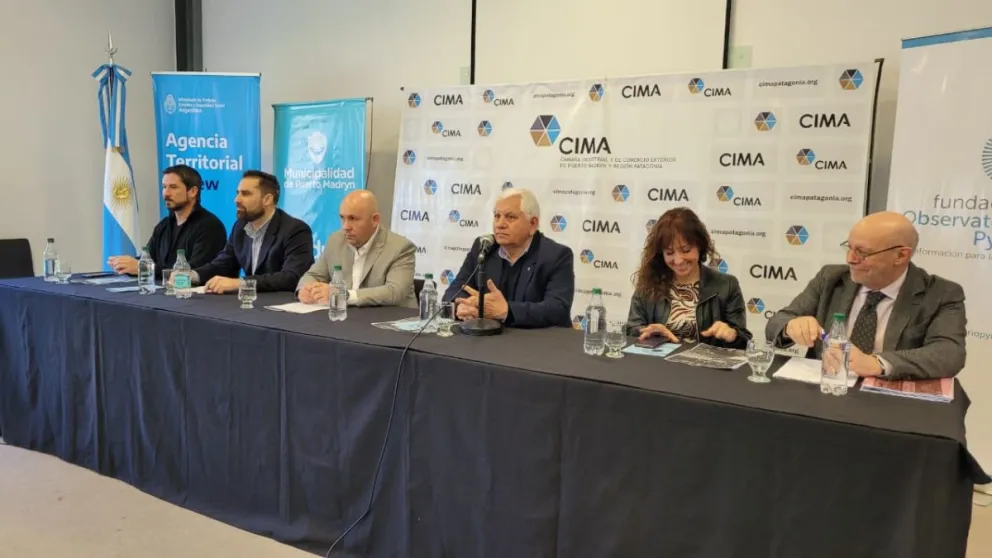 El Gobierno de la Provincia participó del Seminario “Puentes al mundo productivo”
