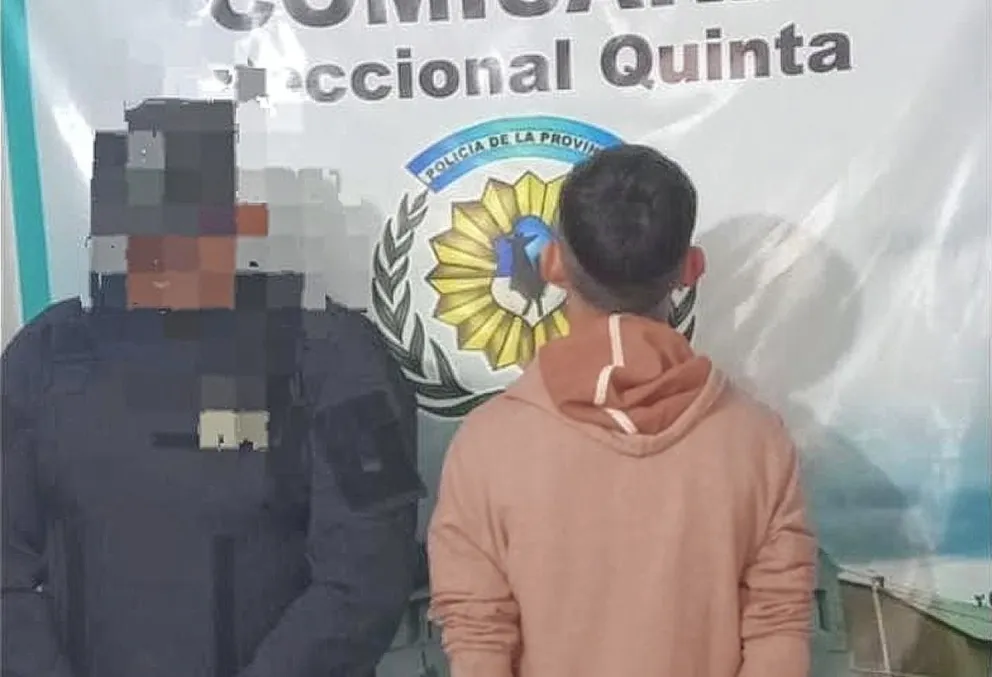 Le cortó el cuello a un adolescente para robarle el celular: fue atrapado por la policía en barrio 30 de Octubre