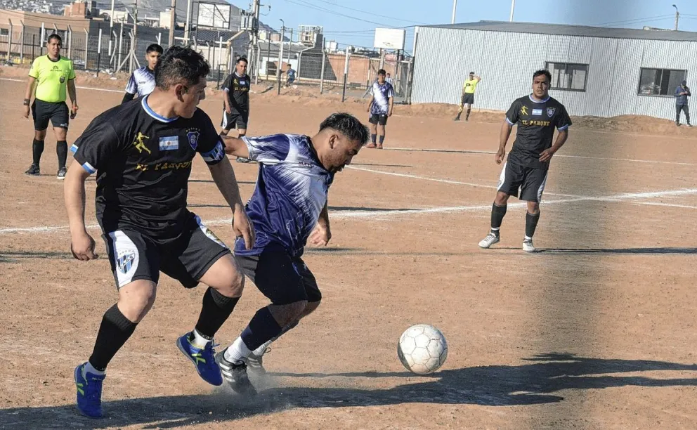 Saavedra sumó el tercero en serie