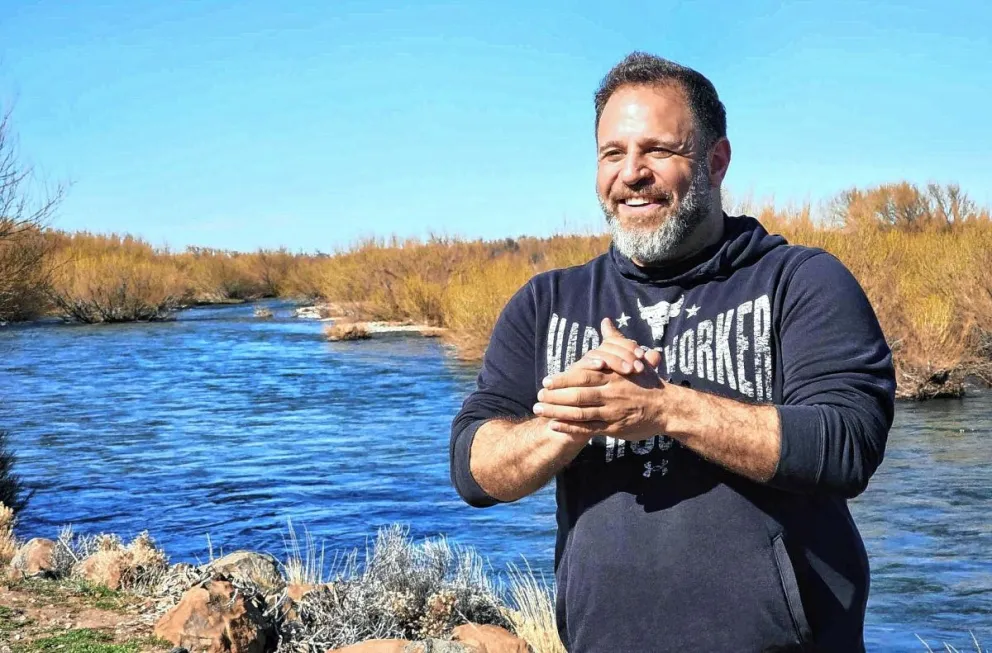 Glinski recorrió la zona donde comenzará a construirse la presa Azud financiada por el gobierno nacional