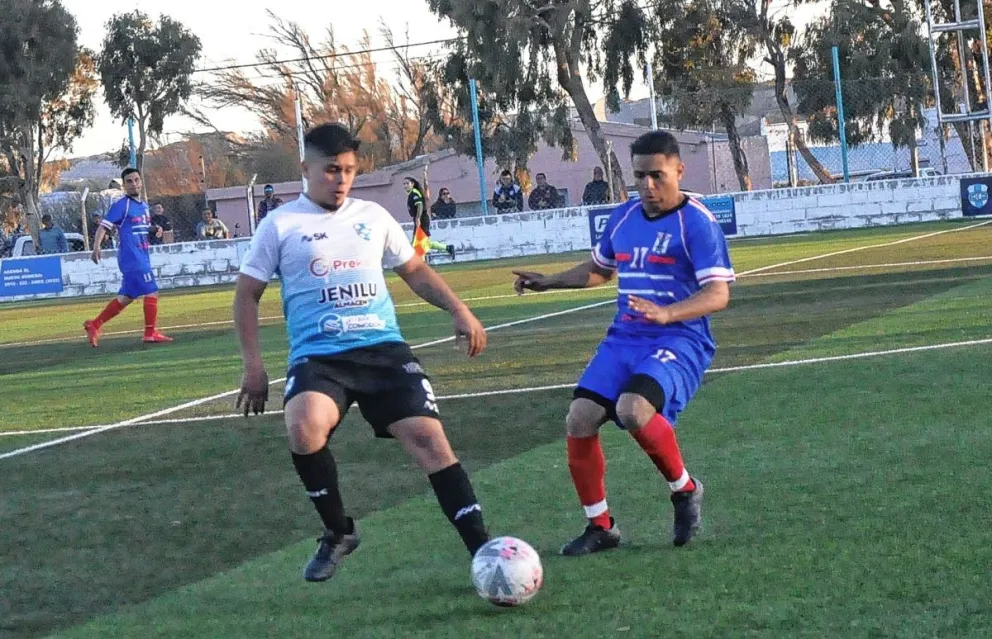 Nueva igualdad entre Caleta Córdova y Diadema