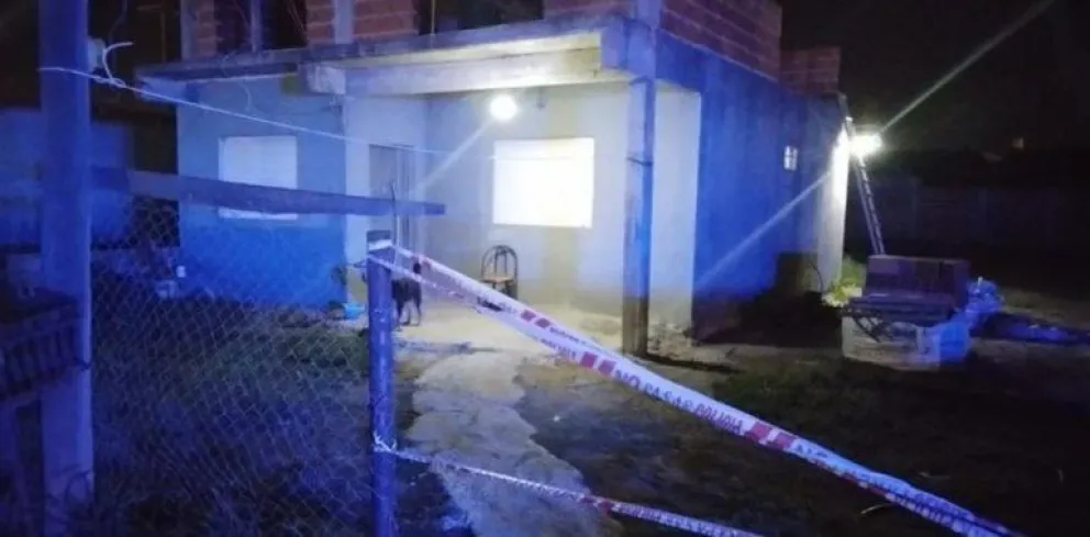 Brutal femicidio en La Plata: mató a su pareja delante de sus hijos y escapó