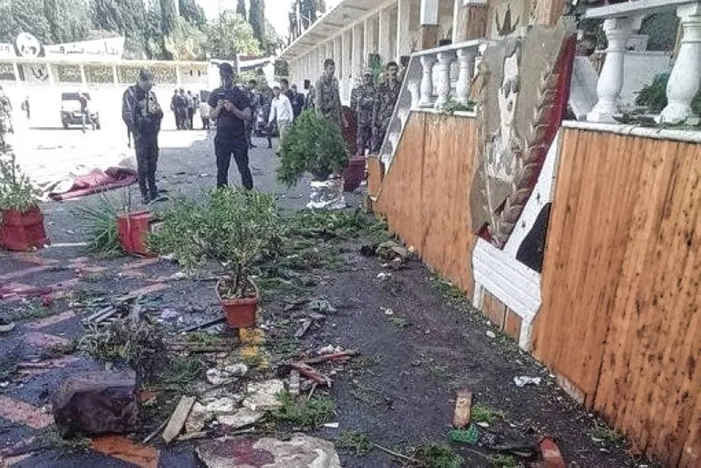 Al menos 100 muertos en un ataque con drones contra una academia militar siria