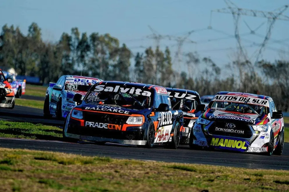 Conferencia de las TC Pista Pick Up en el Predio Ferial