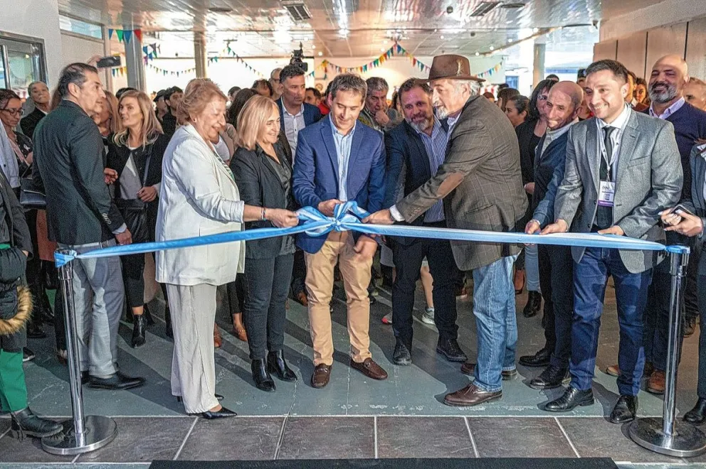 Luque abrió la 9ª Expo Industria y anunció la licitación nacional para la construcción del Polo Tecnológico