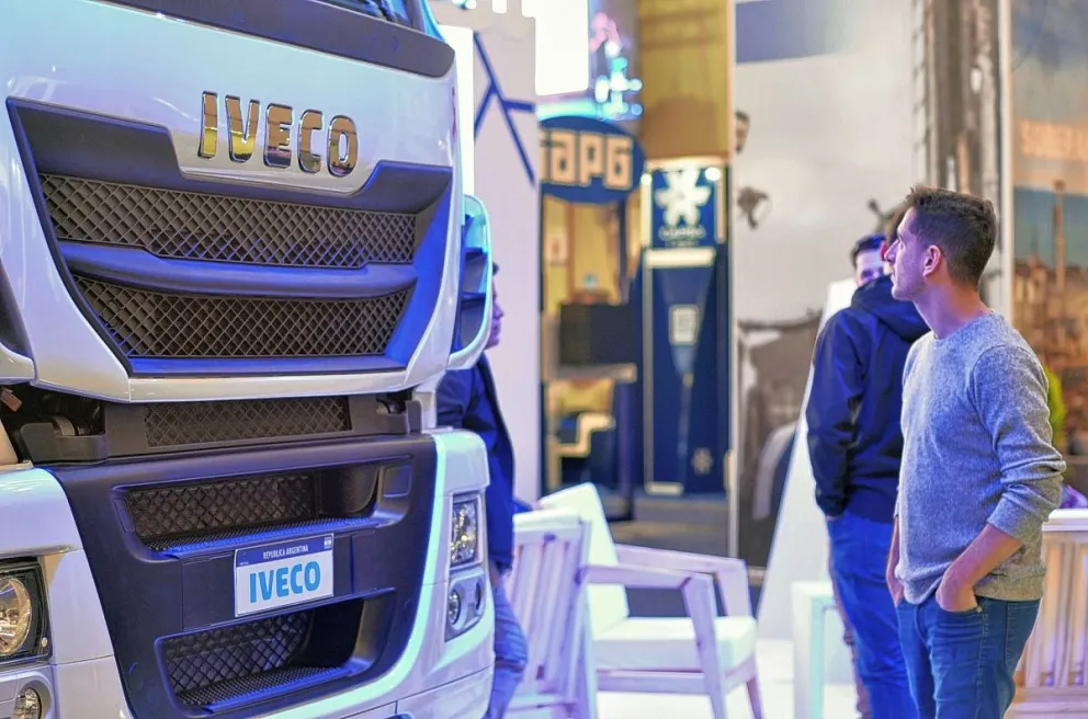 Fiorasi S.A. IVECO dijo presente una vez más en la 9ª Expo Industrial y Comercial