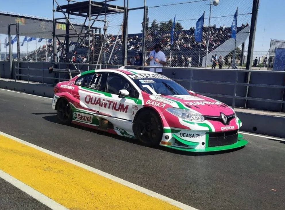 Pernía se impuso en los 200 Km de Buenos Aires del TC2000 junto a García y se quedó con el tricampeonato