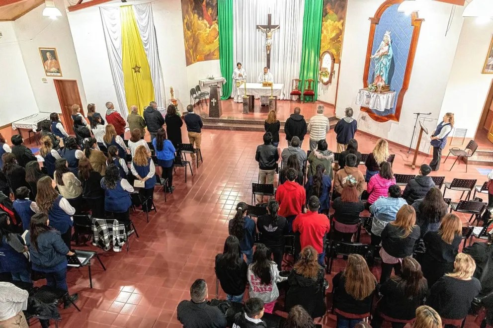 Luque participó de la misa por el Día de la Gratitud, en honor al Padre Corti