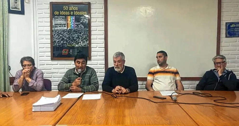 Coopsar reclama por deuda millonaria de Provincia y dicen que Comodoro podría quedarse sin suministro de agua