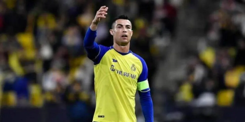 Cristiano Ronaldo fue condenado a recibir 99 latigazos por abrazar a una mujer soltera en Irán