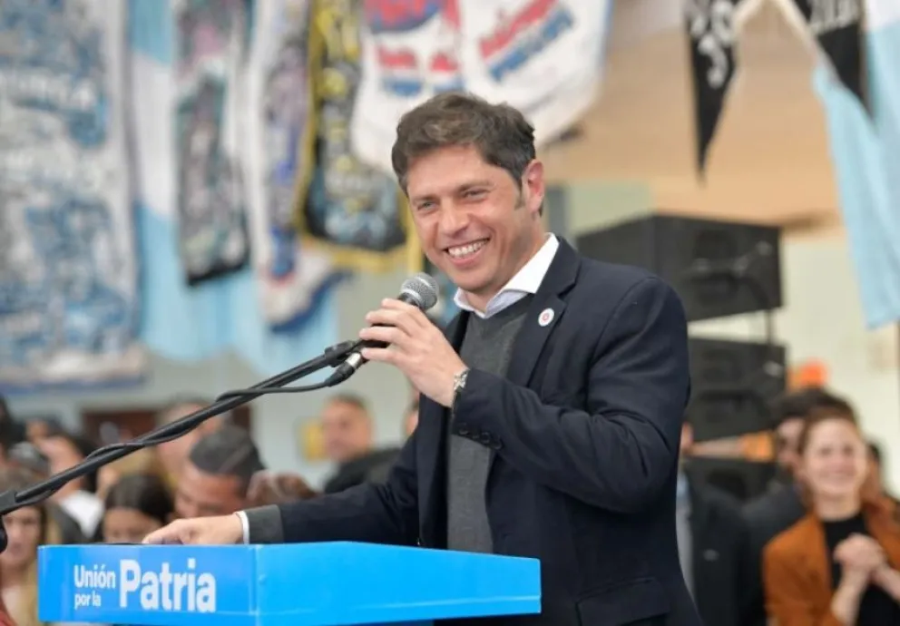 Kicillof: "Milei es un personaje más cercano a un influencer que a alguien que tenga pretensiones de Gobierno"