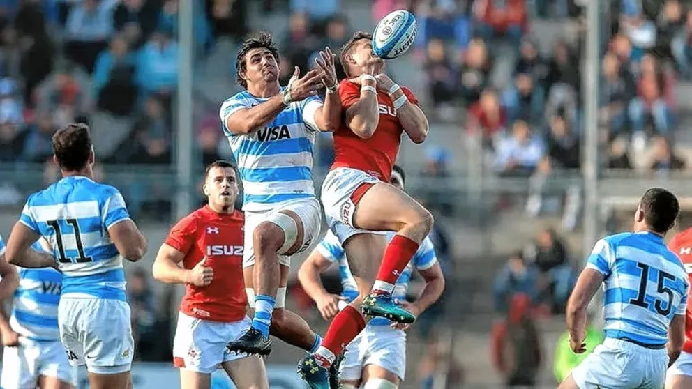 Los Pumas enfrentan a Gales en busca de las semifinales