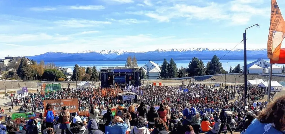 Comenzó ayer el Encuentro Plurinacional que reúne a mujeres y disidencias de todo el país
